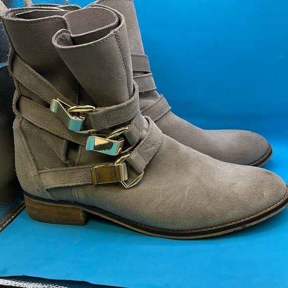 Steve Madden Haggle Women's Boots Engineer Ankle Boot Buckle Suede Gray Size 9 - Picture 4 of 8